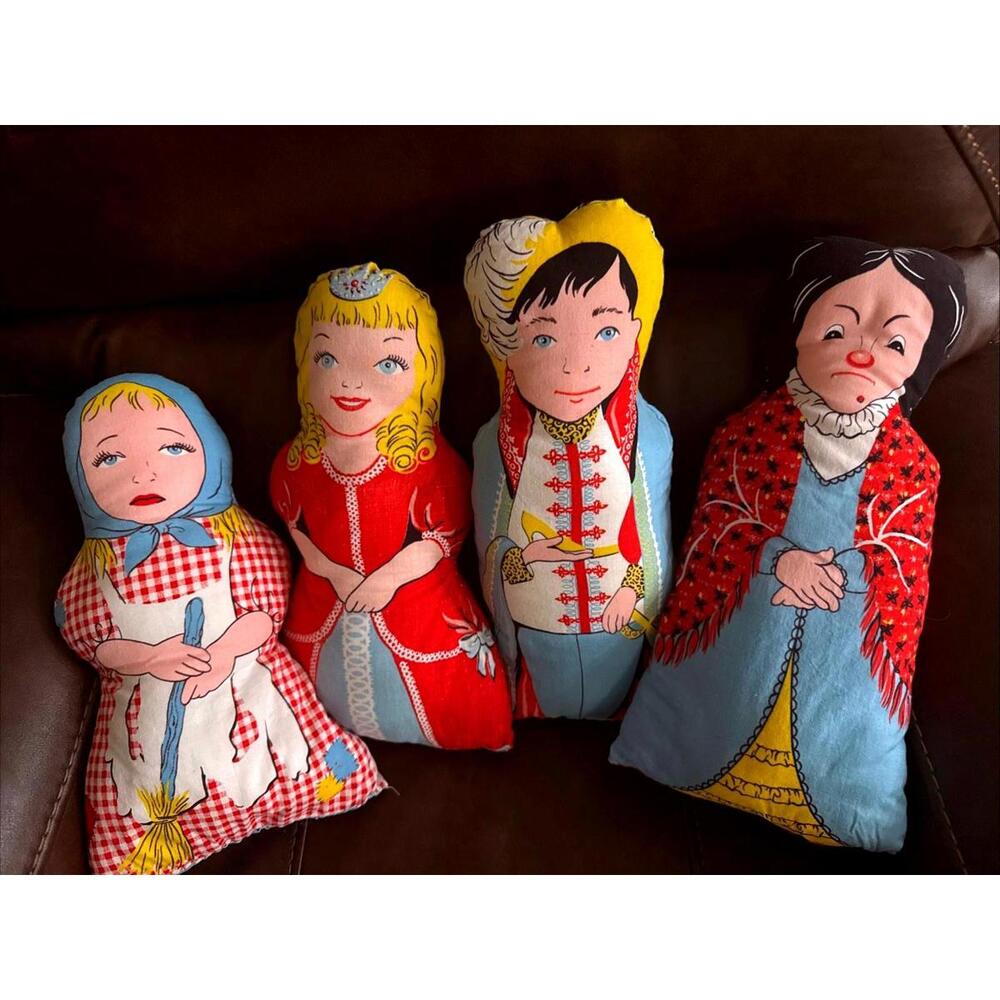 Rare Vintage Cut n Sew Cinderella, Prince, and Stepmother Craft Pillows Complete